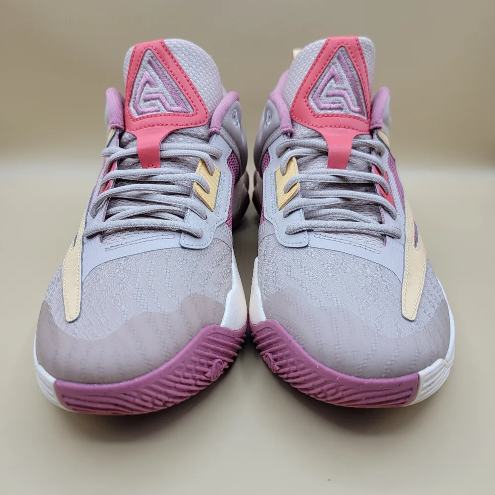 Nike Giannis Immortality 3 Mens Basketball Shoes Size 10 Fossil Stone Purple New